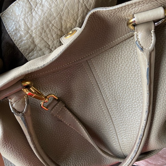 PRADA VITELLO DAINO SATCHEL BAG - Picture 8 of 16